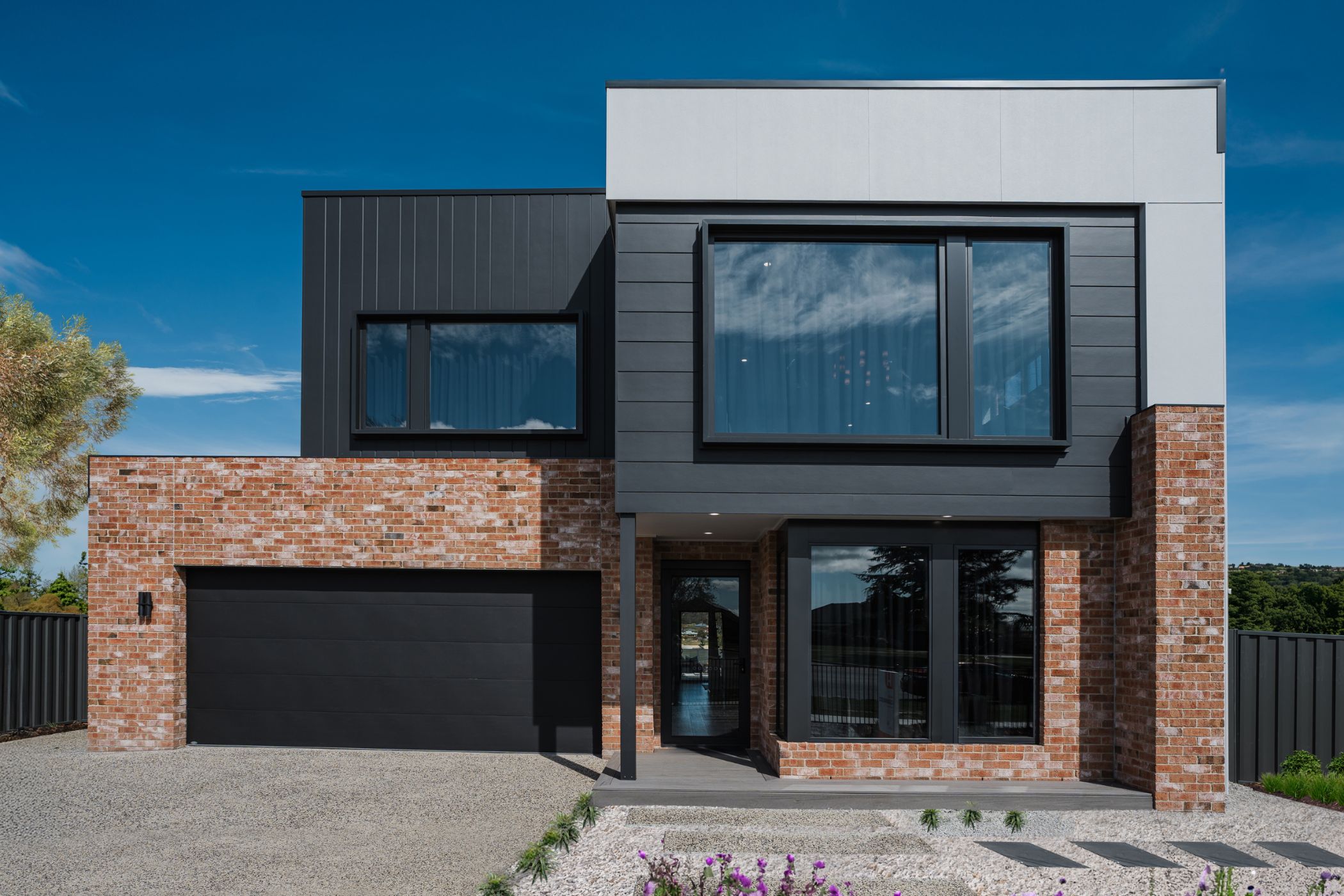 clearwater-32-double-storey-house-design-facade