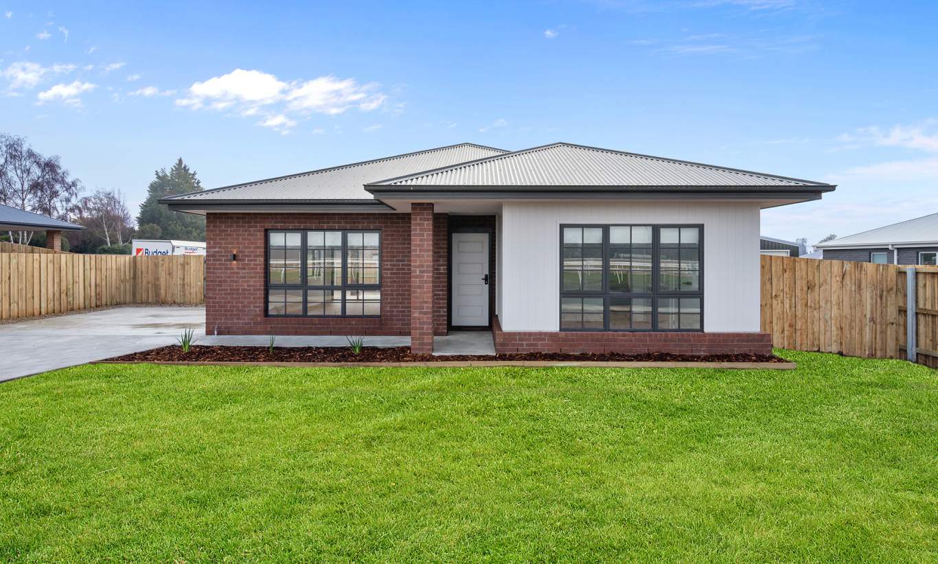 001_Open2view_ID961454-7C_Cracroft_Street_0.jpg