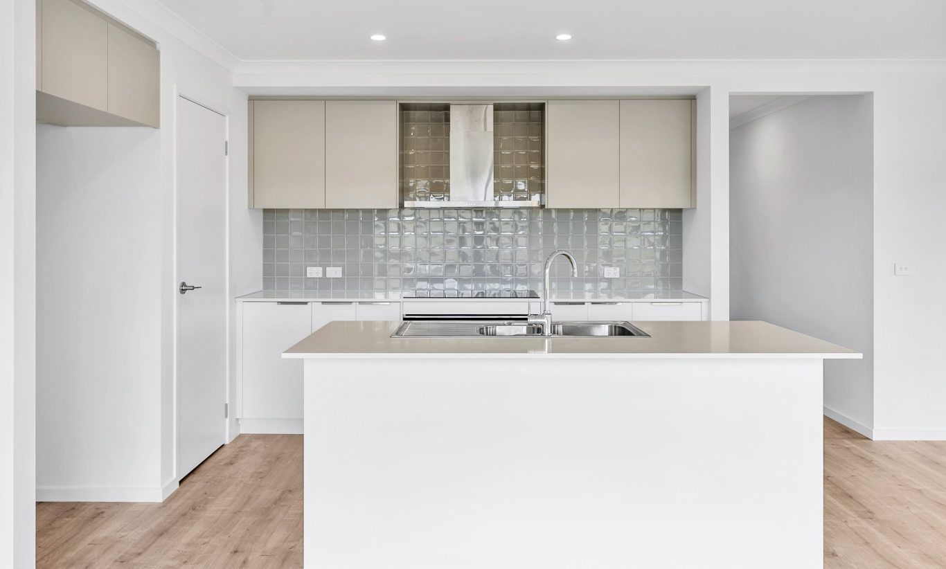 41-friendship-drive-sorell-kitchen.png
