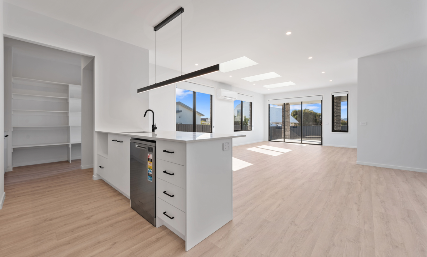 54-bushland-avenue-hawley-beach (4).png 