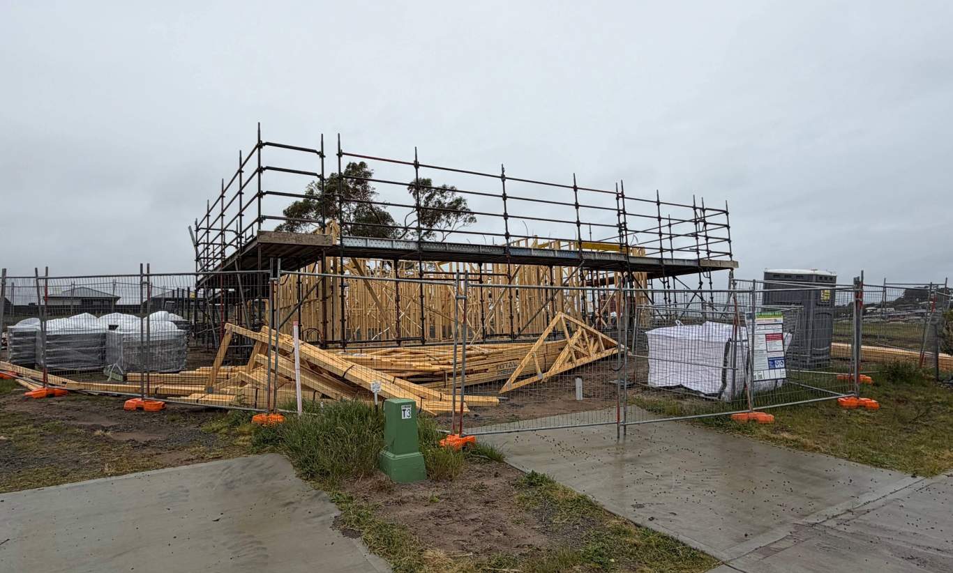 complete-13-iverness-street-midway-point (2).jpeg