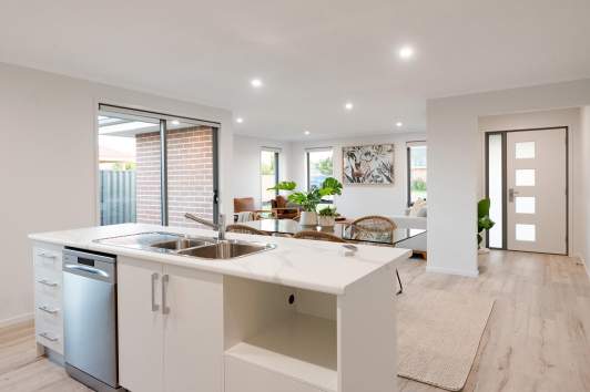 kitchen-dining-entry-corsica-single-storey-wilson-homes